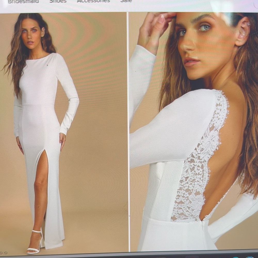 Lulu’s Romantic Moments Lace Long Sleeve